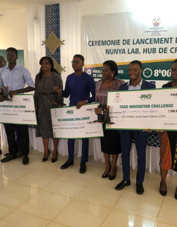 Laureats concours Nunya Lab